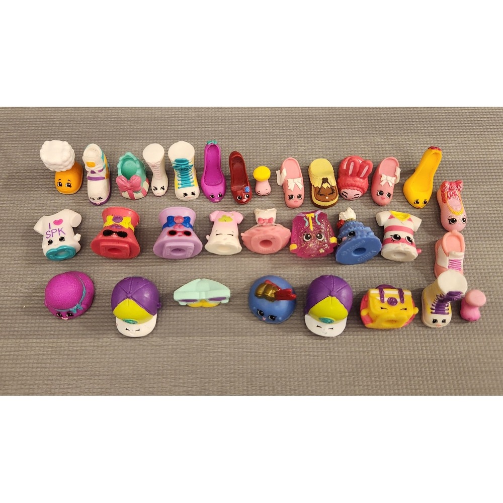 Shopkins Fashion Spree Lot Shoes Hats Clothing Accessories Figures Mixed